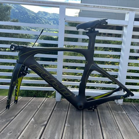 Fuji nordom rammesett med stem størrelse S (49)