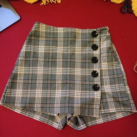 Stradivarius Plaid Skort Skirt Size 36