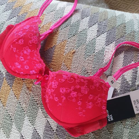 H&M 75B BH Push UP Ny!