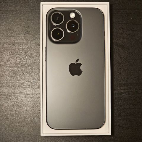 Iphone 15 Pro - 128 GB, 100% Batterikapasitet