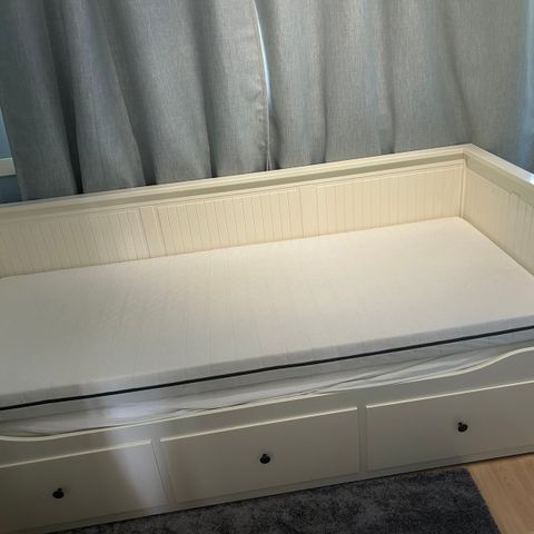 IKEA Hemnes seng