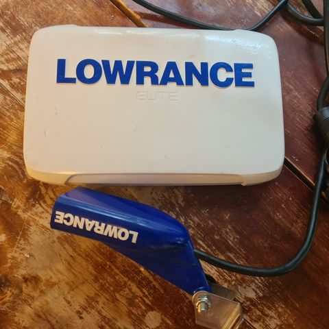 Lowrance Elite-7 Ti , Kartplotter med Ekkolodd