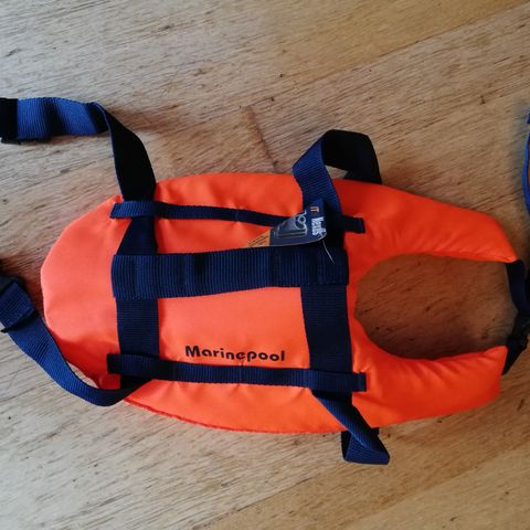 Marinepool flytevest hund str. M