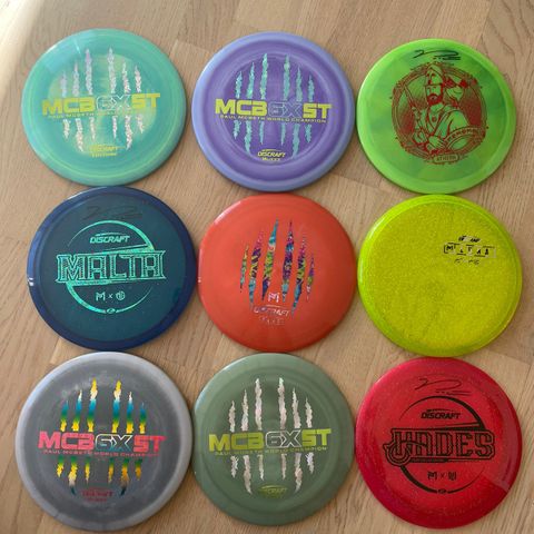 Diverse discer fra Discraft til Disc Golf/frisbeegolf (noen signerte av McBeth)