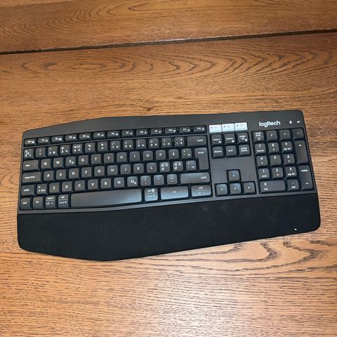 Logitech Tastatur