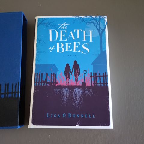 The Death of Bees, Lisa O'donnel, signert