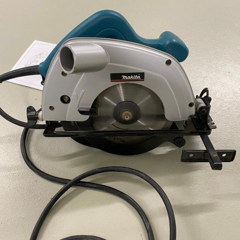 Makita sirkelsag 5604R 165mm 950w