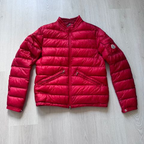 Moncler Agay Giobotto