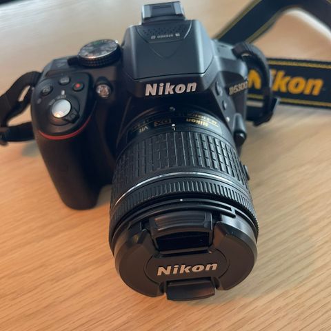Nikon D5300 selges