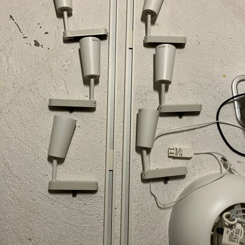 Ikea Sända taklampe skinne