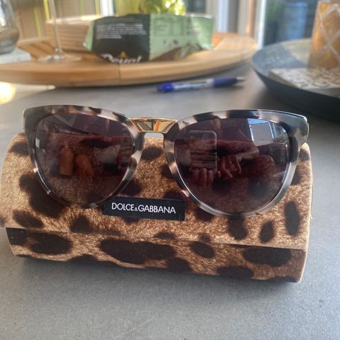 Dolce og Gabbana solbriller