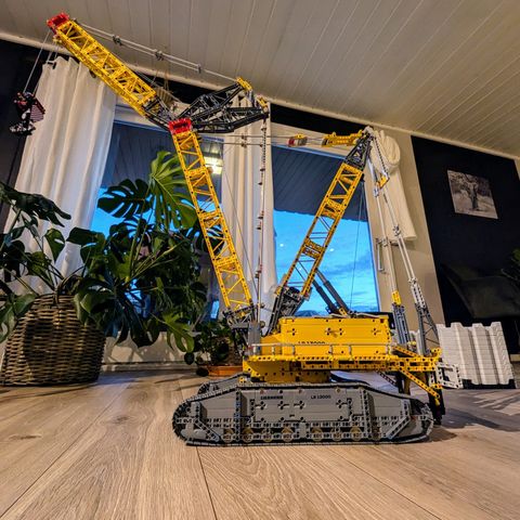 LEGO Technic 42146 Liebherr