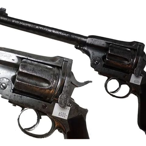 Ønsker og kjøpe antikk revolvere