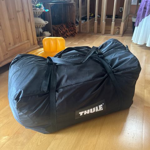 Fortelt. Thule quick Fit 260 L