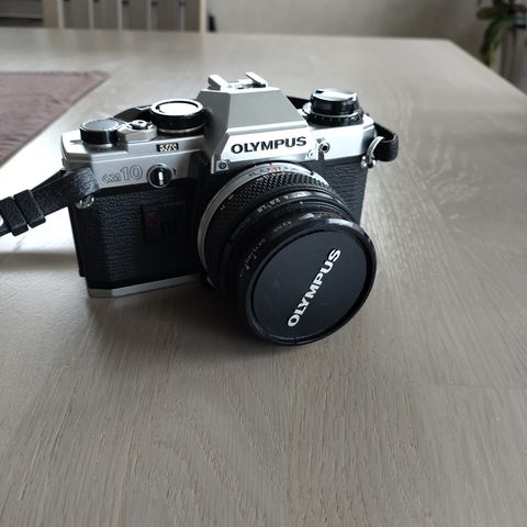 Olympus OM 10