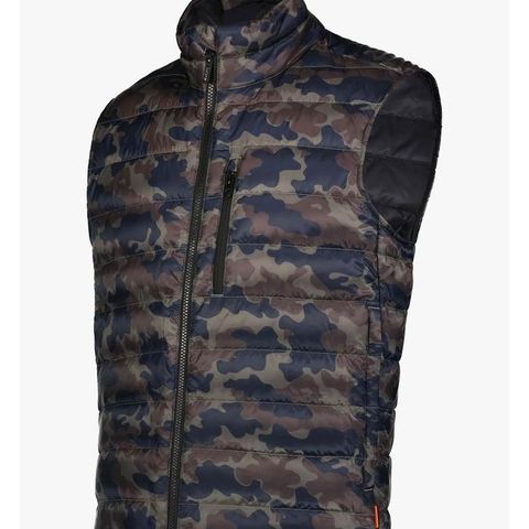 Portland 2 Vest Night Camo Str M nypris 2000,-