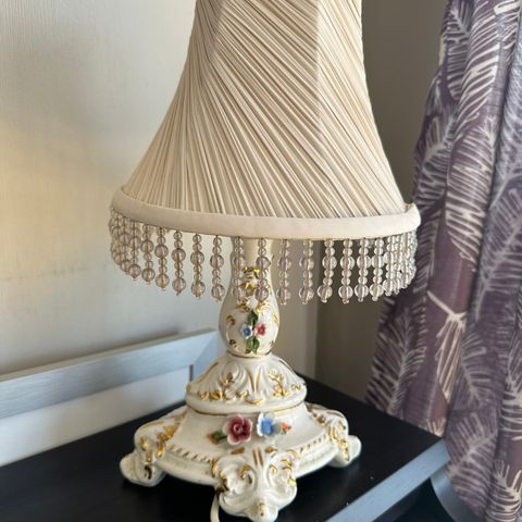 Capodimonte Porselens Lampe