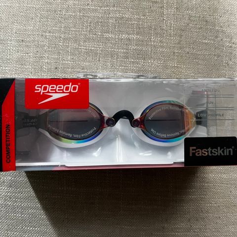 Speedo swimming goggles (Speedsocket 2 mirror - competition)