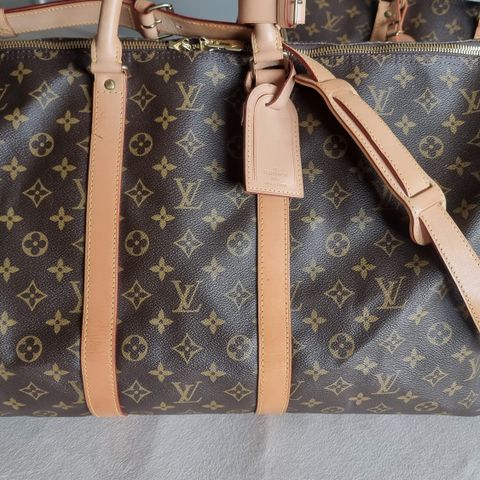 KUPP! Louis vuitton Keepall 55 bandouliere med få bruksmerker