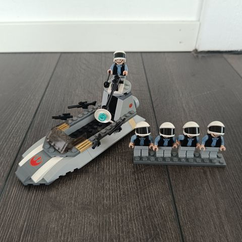 Lego star wars rebel scout speeder