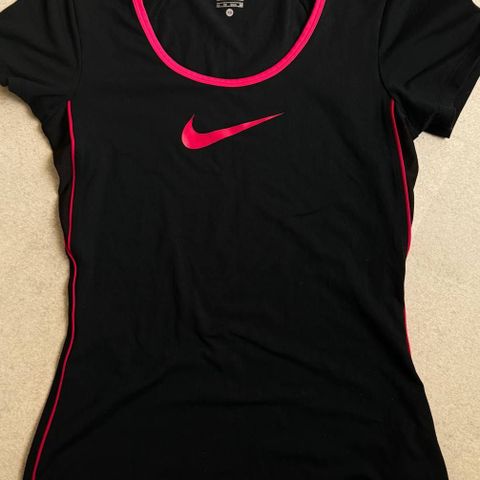 nike t skjort