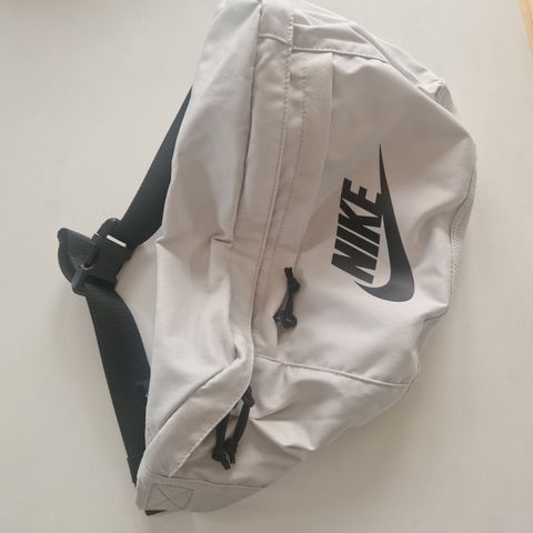 Nike skulderveske (ubrukt)