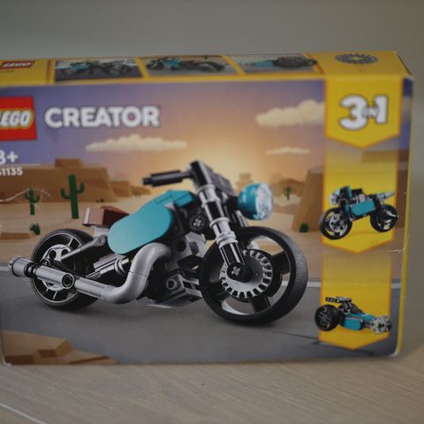 Lego uåpnet 3 in 1 Creator Motorsykkel mod 81135