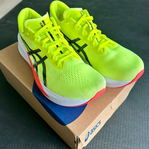 Asics Magic Speed 4 str 44/US10