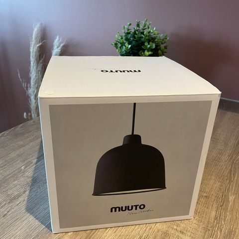 Muuto lampe hvit