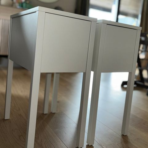 Nordli nattbord/sidebord (utgått