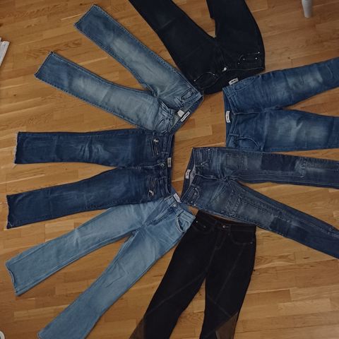 Jeans og bukser i store og små størrelse. Vintage. Merkeklær