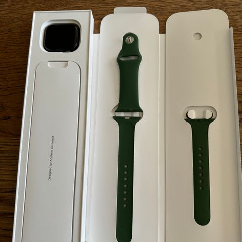 Apple Watch series 7 41mm cellular.