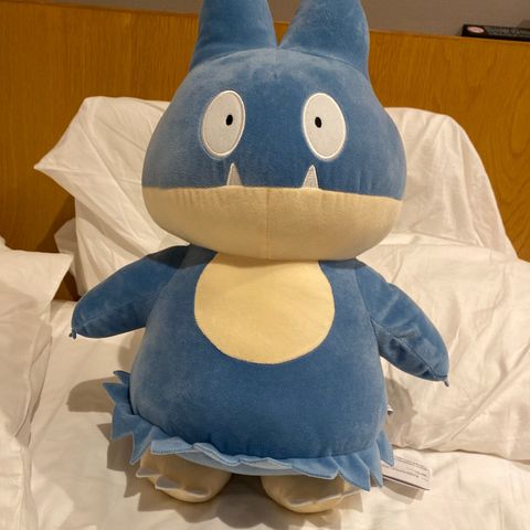 Selger en munchlax bamse vunnet på en Arcade i Tokyo