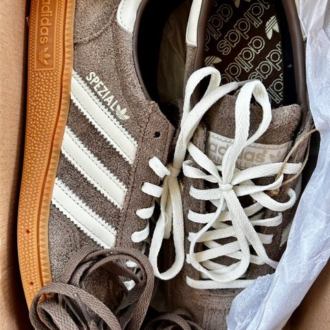 Helt nye Adidas Spezial Earth Strata