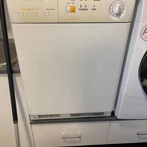 zanussi tcs 605e