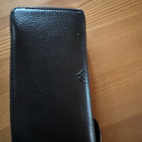 Skinn lommebok fra Markberg