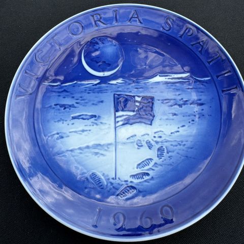 Platter / Bing og Grøndahl / Olympic Games Munich 1972 / Fist Issue