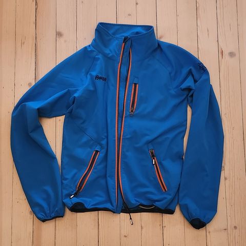 Softshell jakke fra Bergans str 140