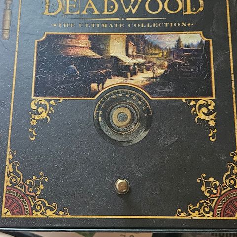Deadwood Ultimate Edition (poker sett)