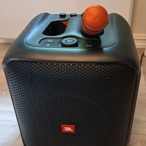 Jbl PartyBox encore essential