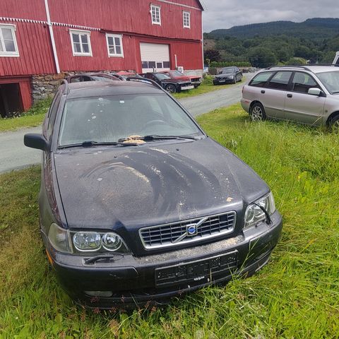 Kjørbar delebil Volvo V40 1.6 bensin