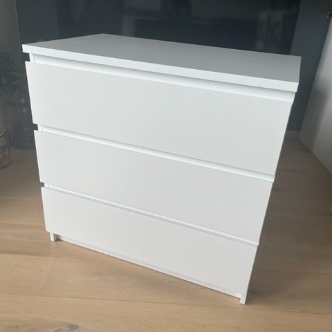 Selger pent brukt Ikea Malm kommode, 3 skuffer