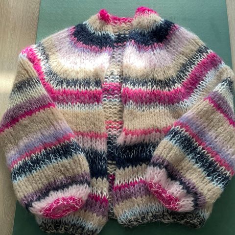 Mohair jakke nystrikket 38/40 str