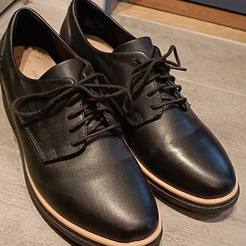 Clarks damesko str 39 (nesten ny)