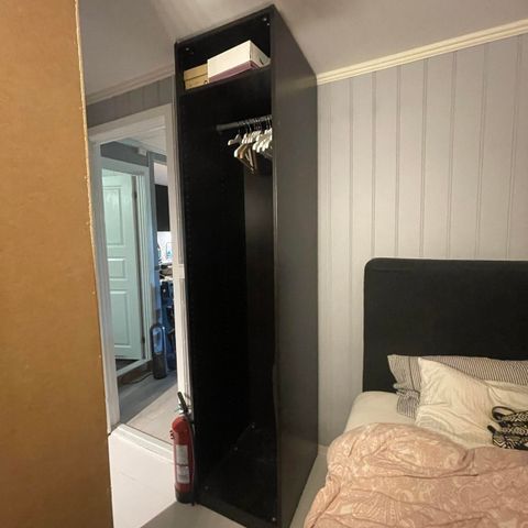 PAX garderobe fra IKEA