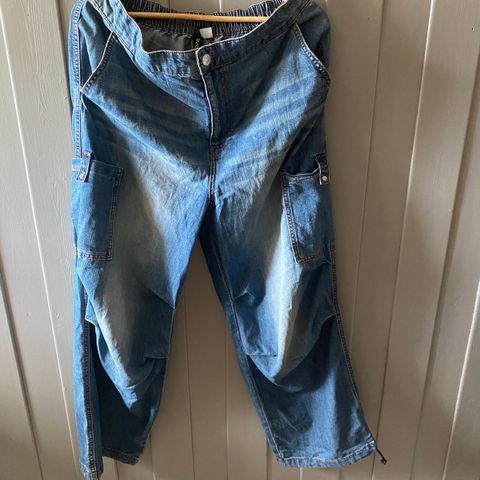 Denim fallskjermbukse fra HM