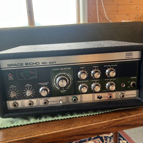 Roland Space Echo RE-201