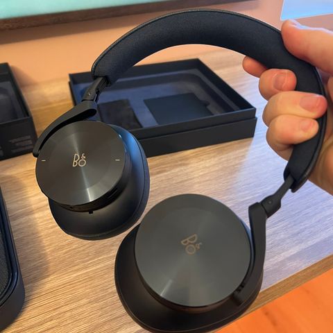 BEOPLAY H95 (BANG & OLUFSEN)