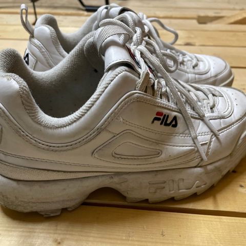 Fila joggesko str. 39 (38)