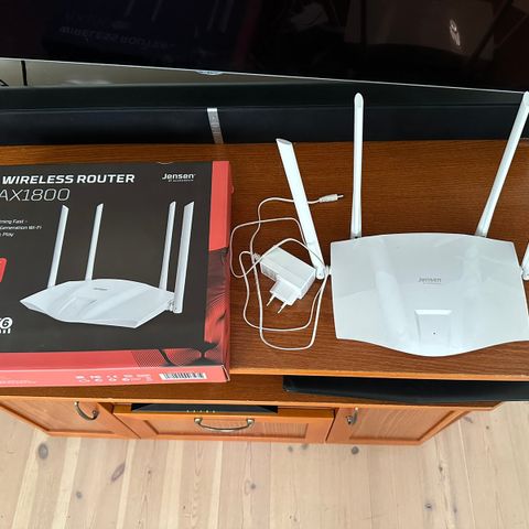 Jensen AX1800 Trådløs Router